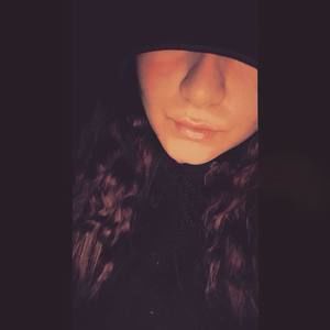 Meet your Posher, Daniela